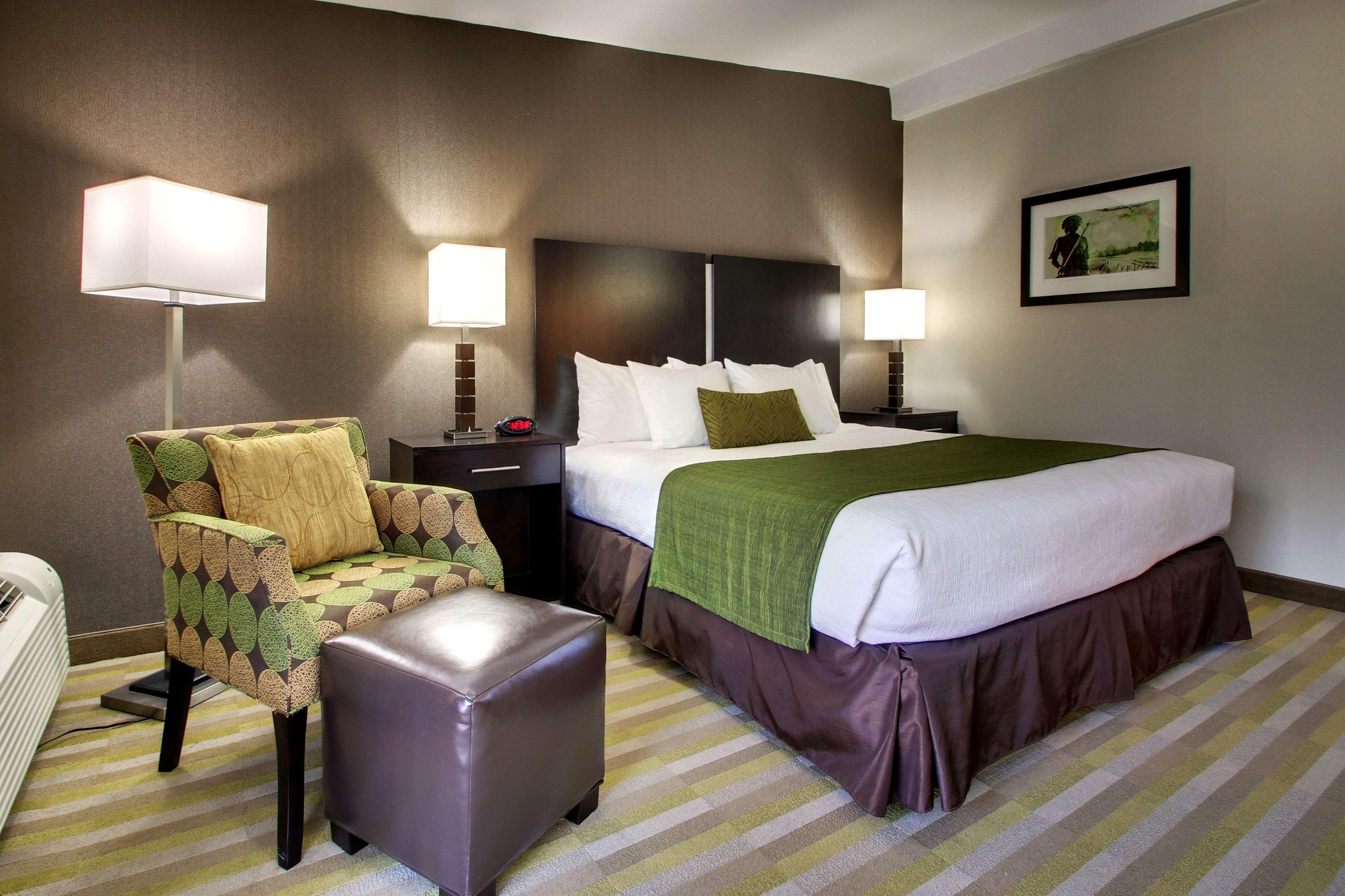 Historic Concord Suites Экстерьер фото
